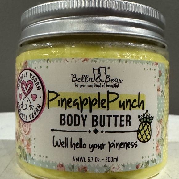 Bella & Bear Pineapple Punch Gift Set! Bath soap, Body Butter and BONUS gift! - Picture 4 of 5